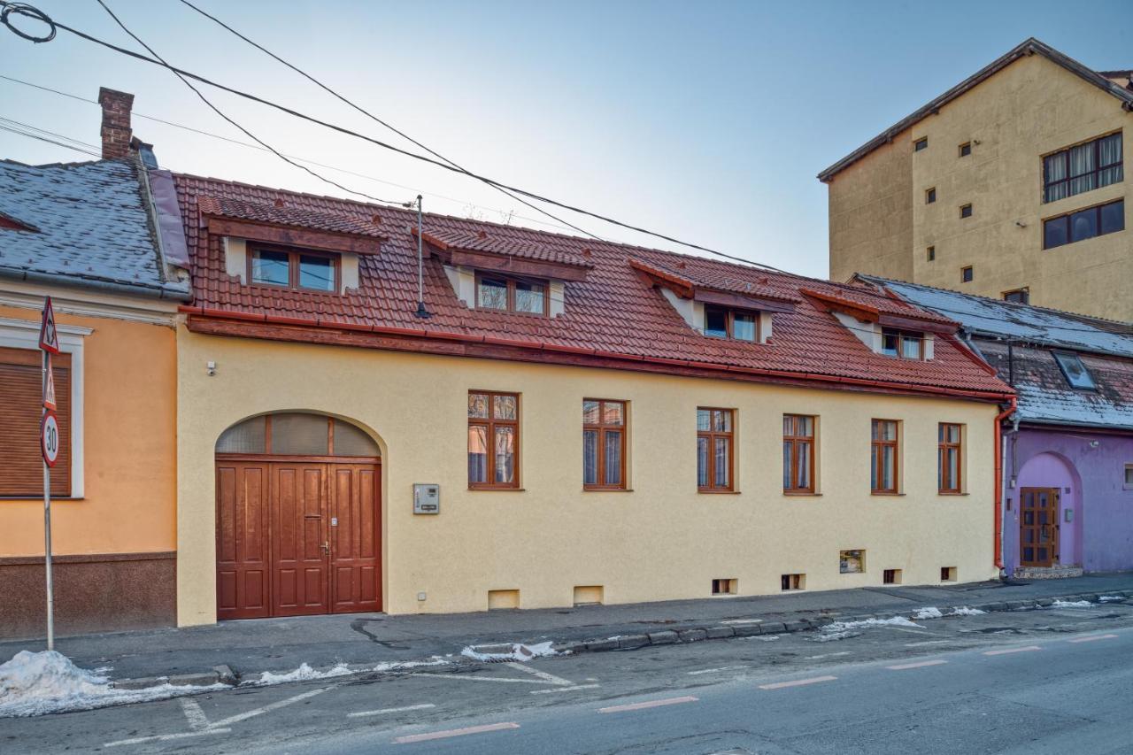 Ferienwohnung T House Hermannstadt Exterior foto